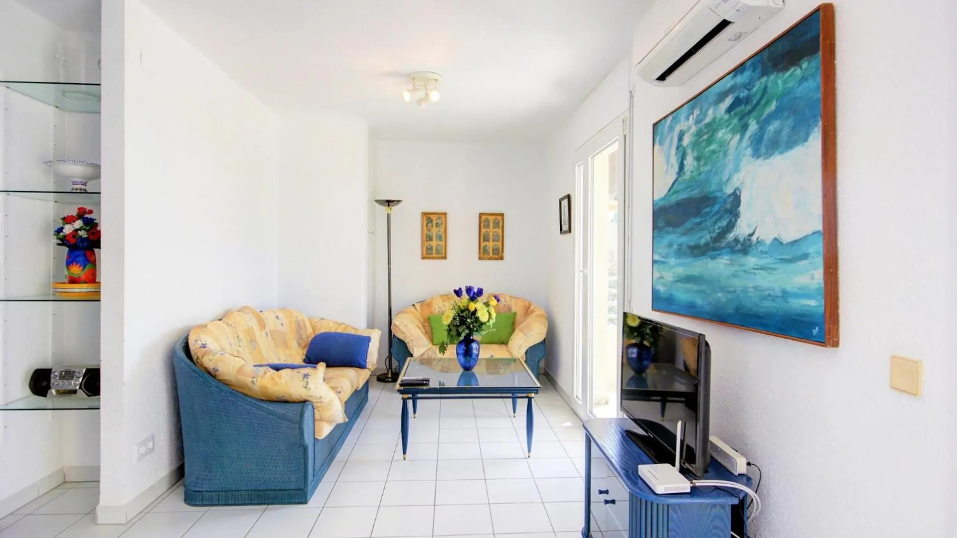 Pretty Apartment With Balcony Roses Spain